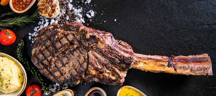 145°F Grill & Bar 5