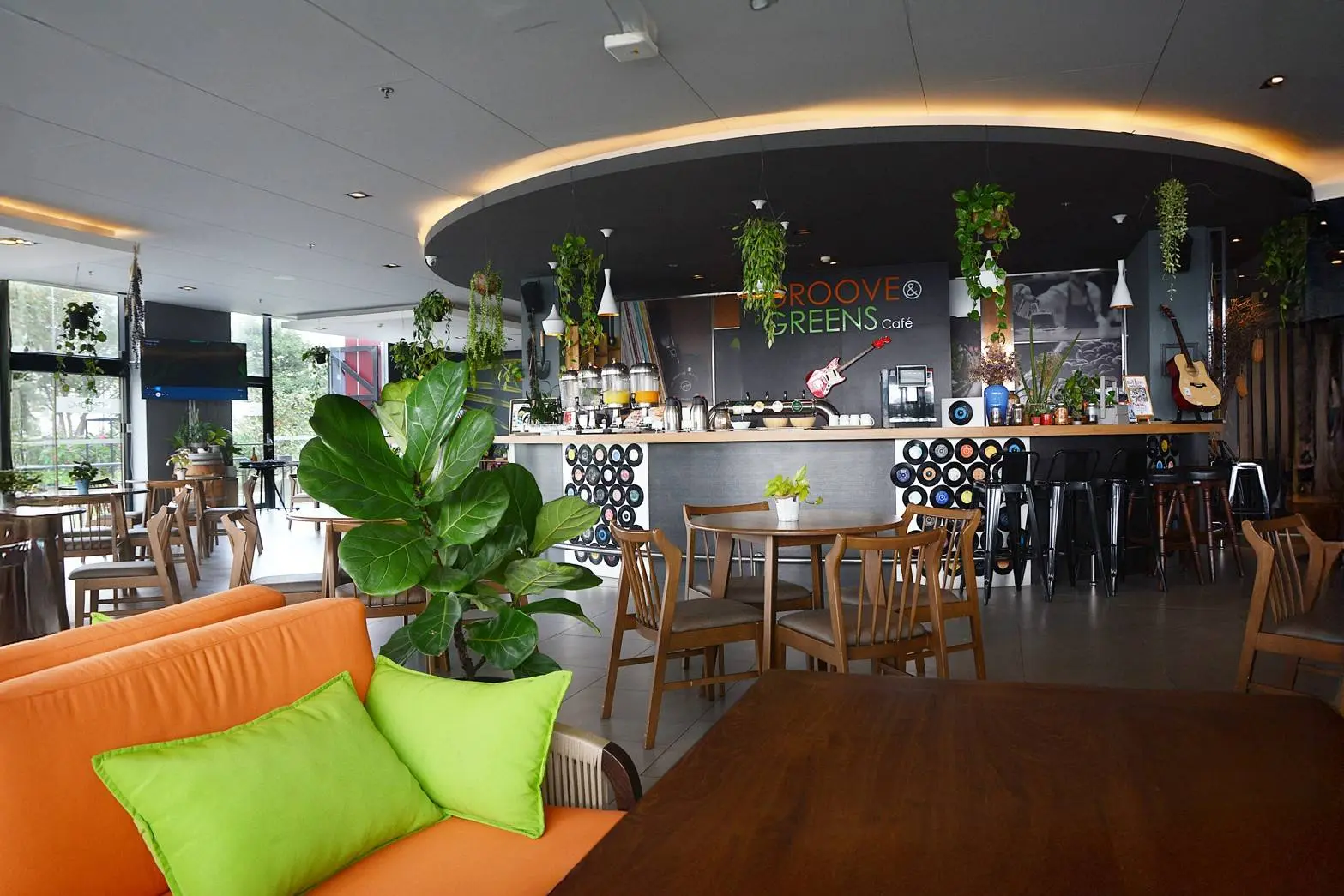 ibis Bangkok IMPACT 12